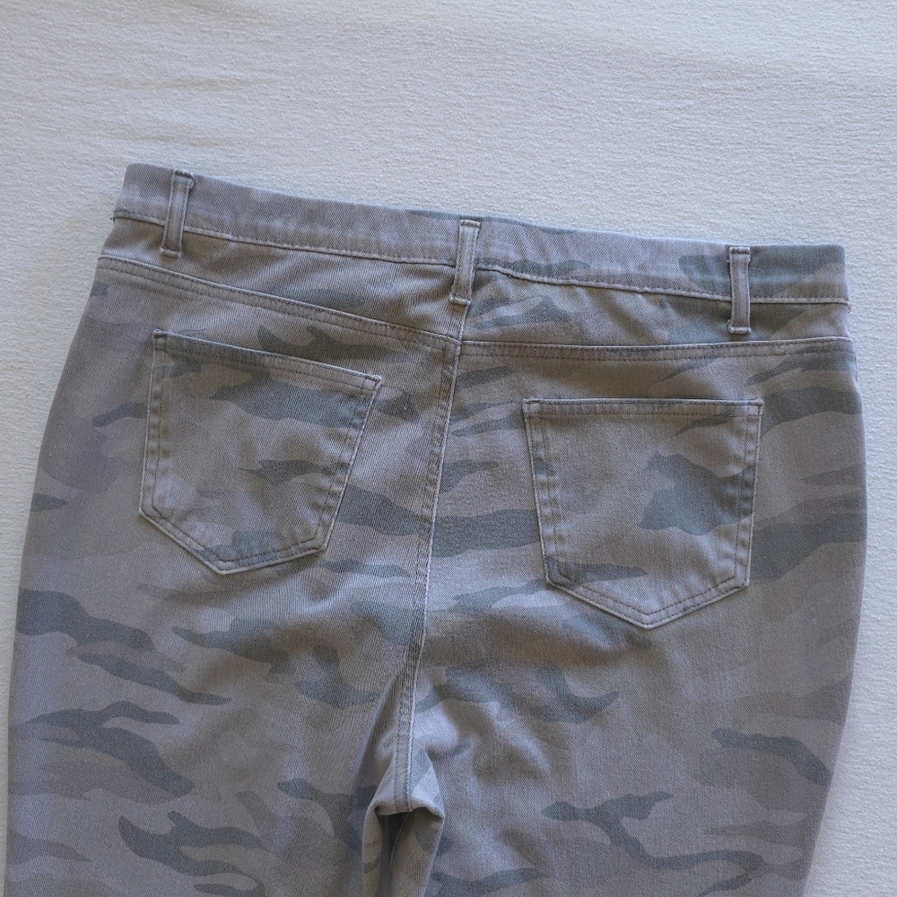 Camo Pull On Jegging Jean Pant High Rise Skinny Time And Tru XXL - Picture 13 of 13